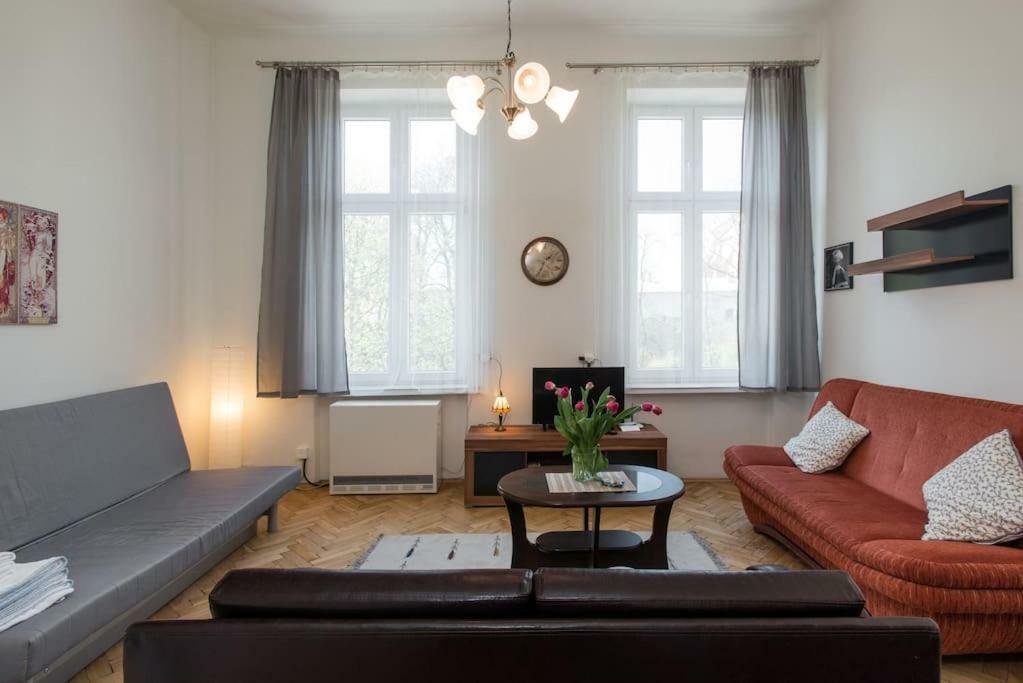 Apartament Gertrudy Belle Apartment Krakow Luaran gambar